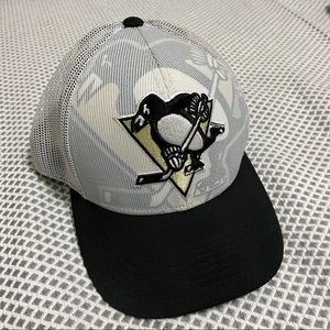 NHL Pittsburgh Penguins Trucker Hat